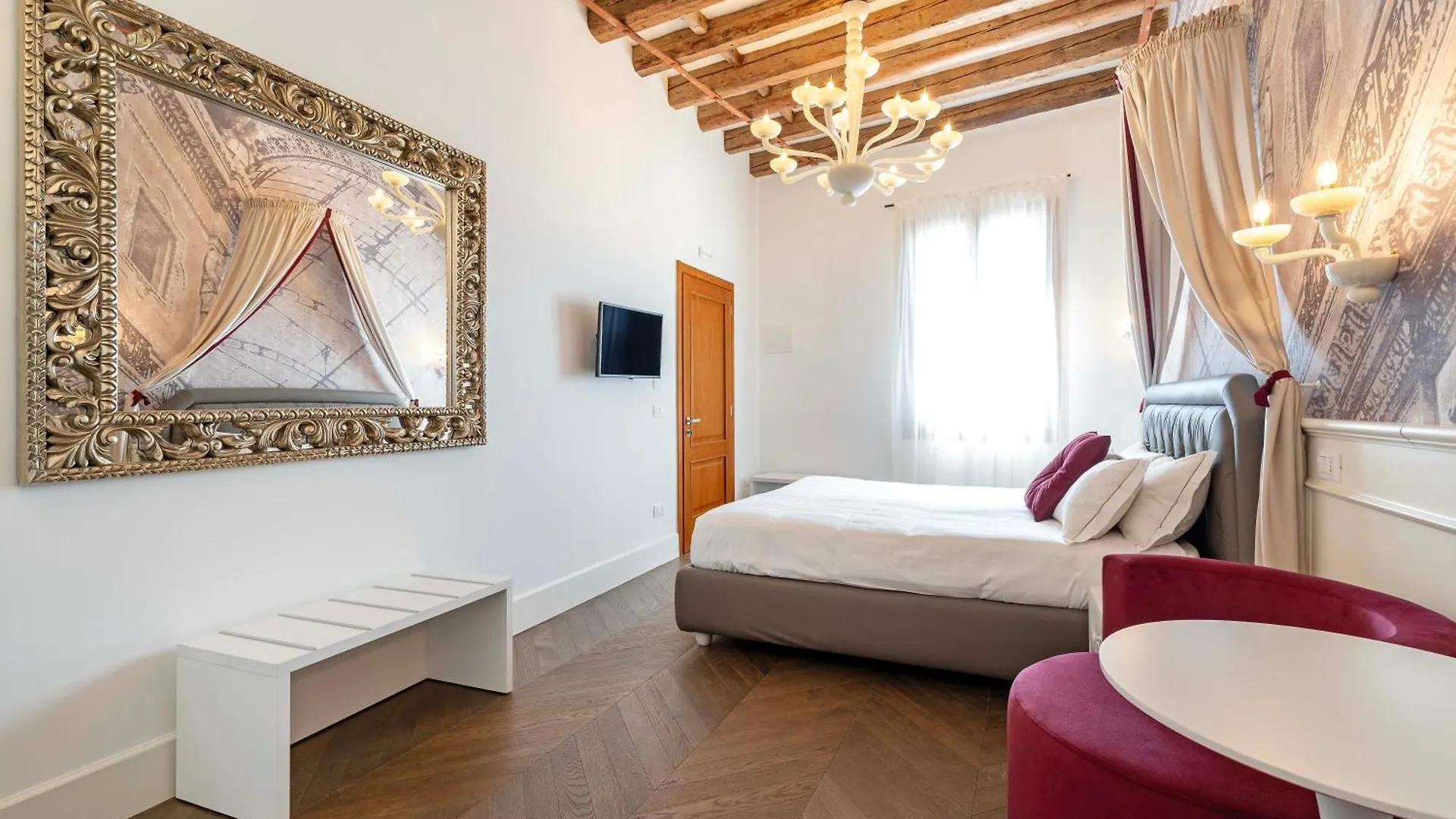 Hotel Porta da mar Venezia 2*,